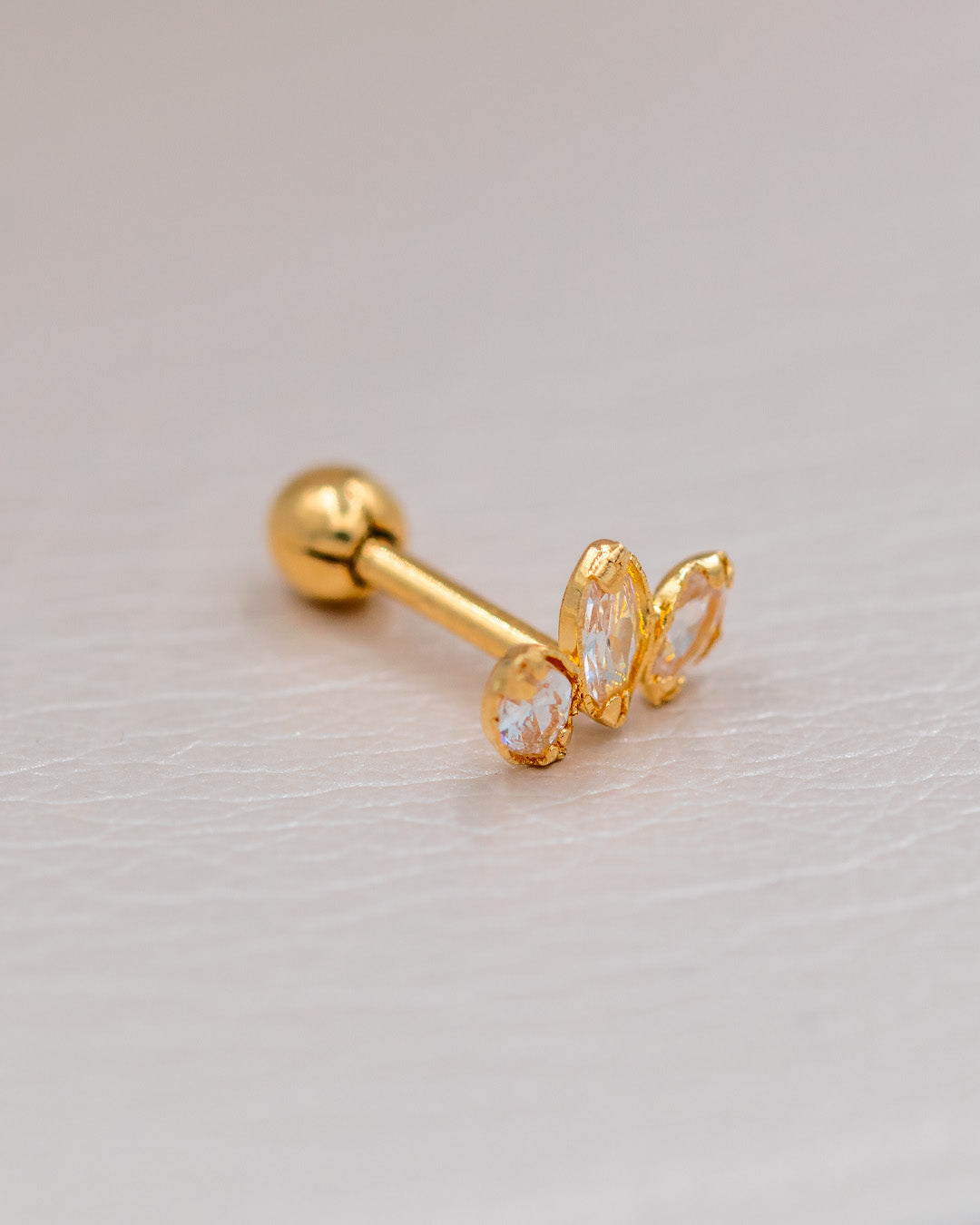Piercing 3 Piedras Arco - Oro Amarillo 18k