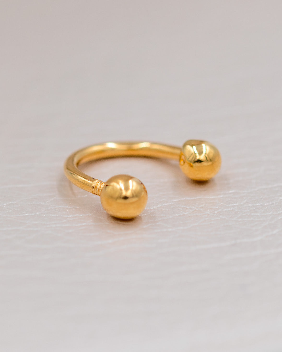 Piercing Tipo Candonga Balín - Oro Amarillo 18k