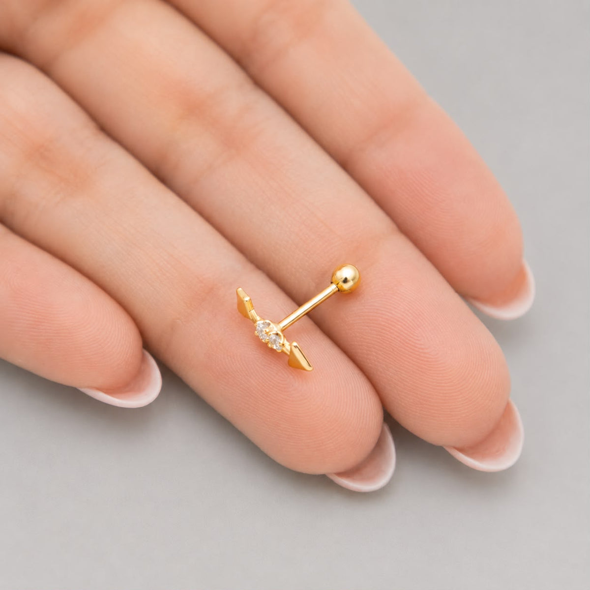 Piercing Flecha Pequeña Circón Blanco - Oro Amarillo 18k