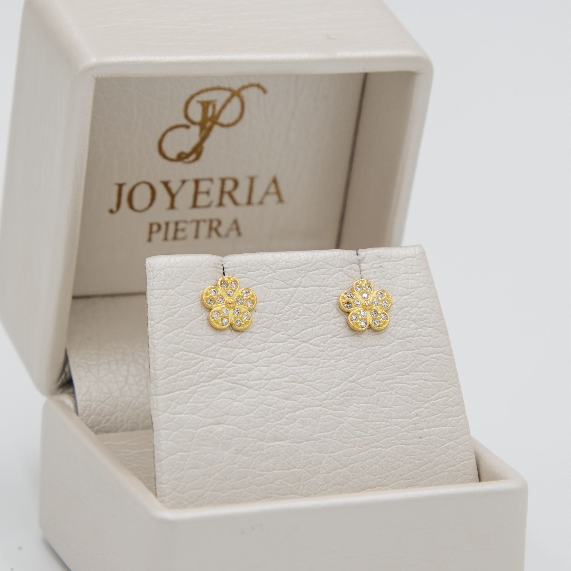 Topos Flor Circones Blancos- Oro Amarillo 18k - 1,1 g
