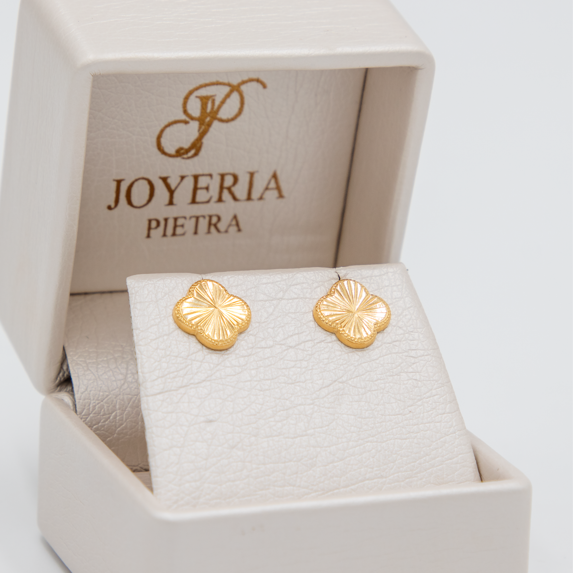 Topos Trébol Diamantados Grandes  - Oro Amarillo 18k - 0,8 g