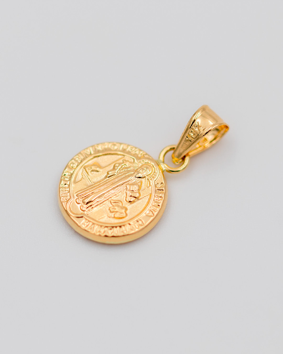 Dije San Benito, Oro Amarillo 18k - 0,85 gr