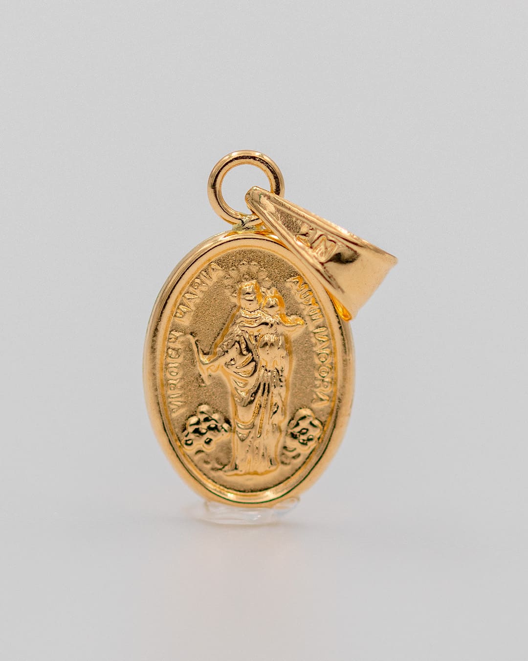 Dije Virgen Maria Auxiliadora, Oro Amarillo 18k - 1,65 gr