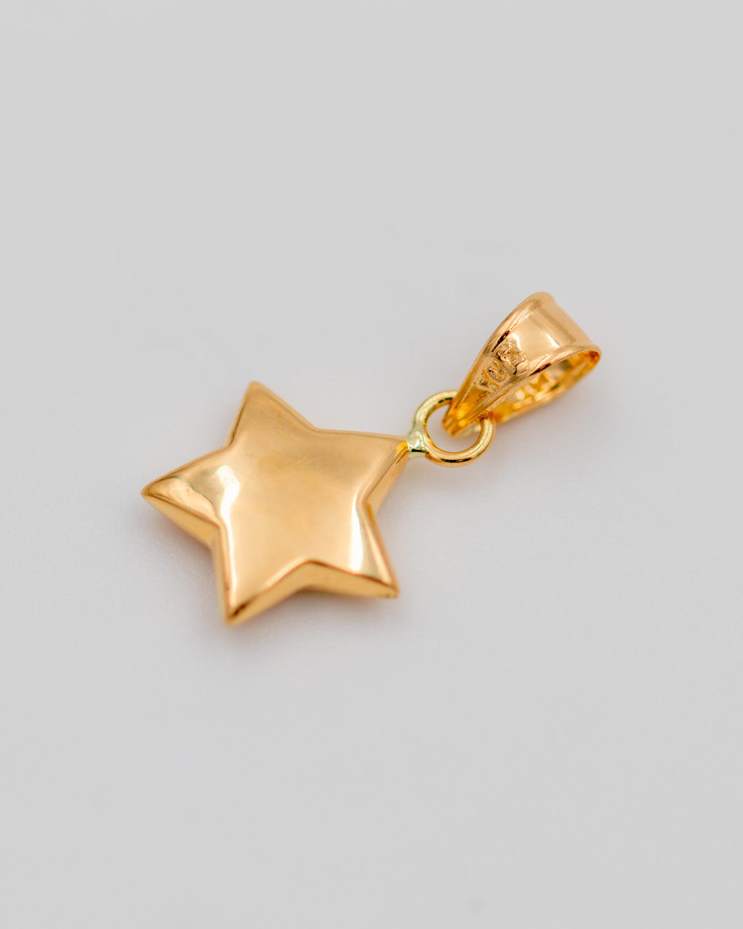 Dije Estrella, Oro Amarillo 18k- 0,6 gr