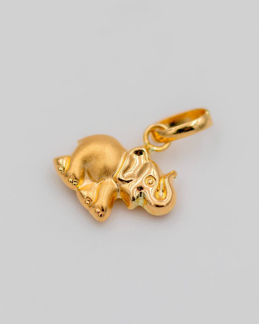 Dije Elefante, Oro Amarillo 18k - 0,4 gr