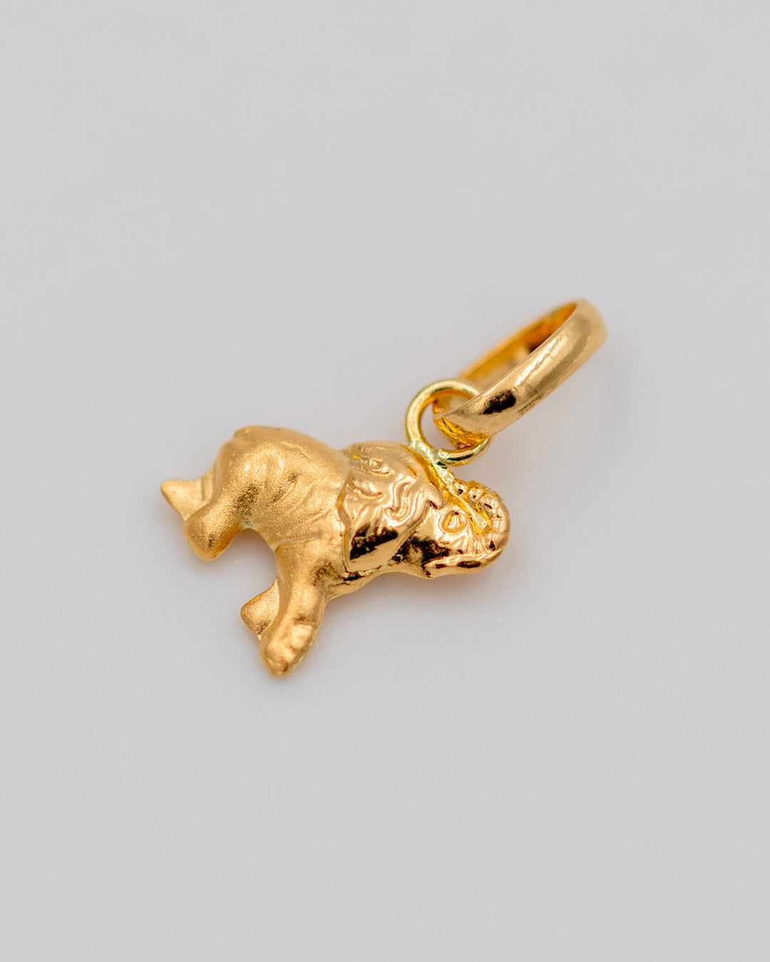 Dije Elefante, Oro Amarillo 18k - 0,3 gr