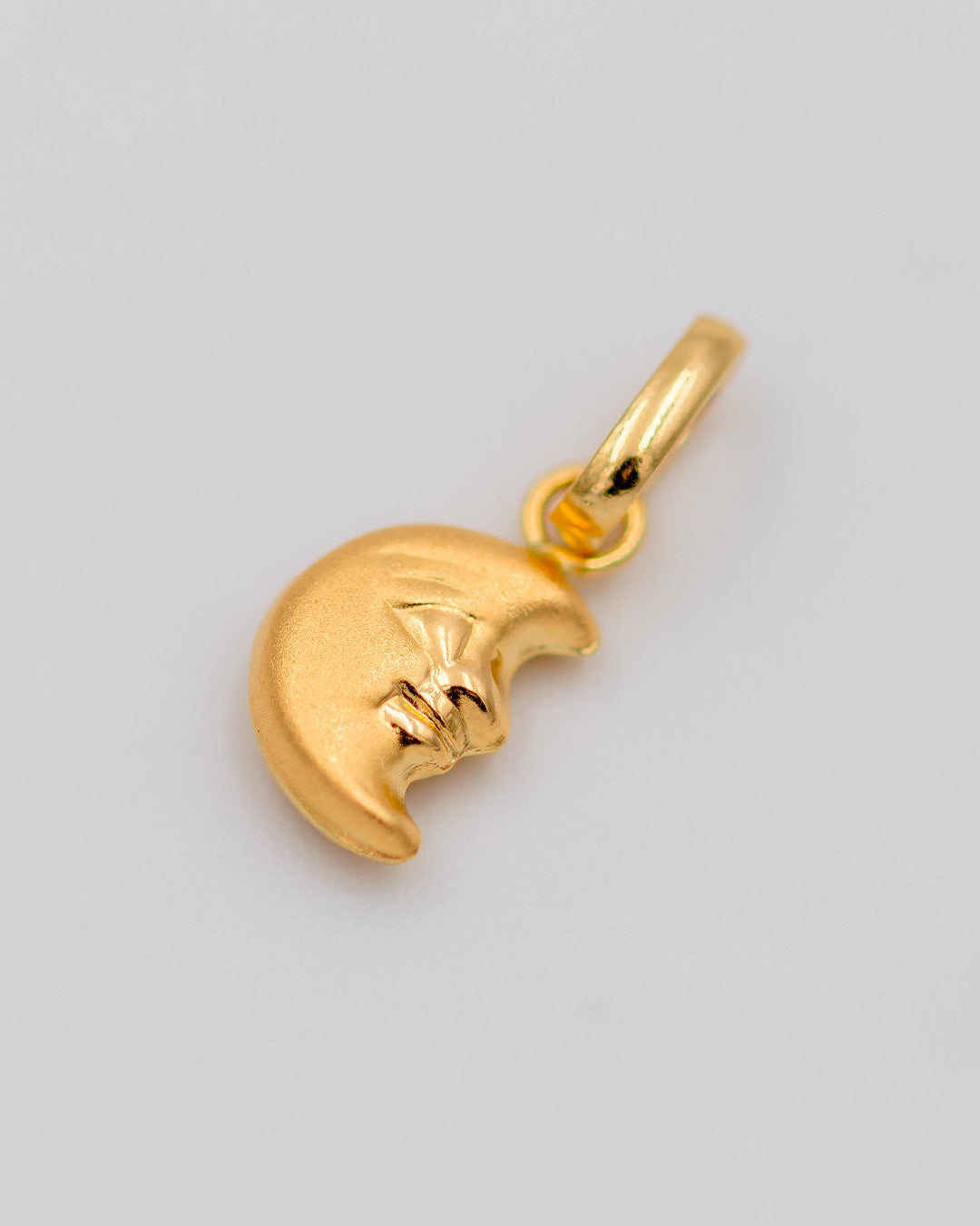 Dije Luna, Oro Amarillo 18k - 0,3 gr