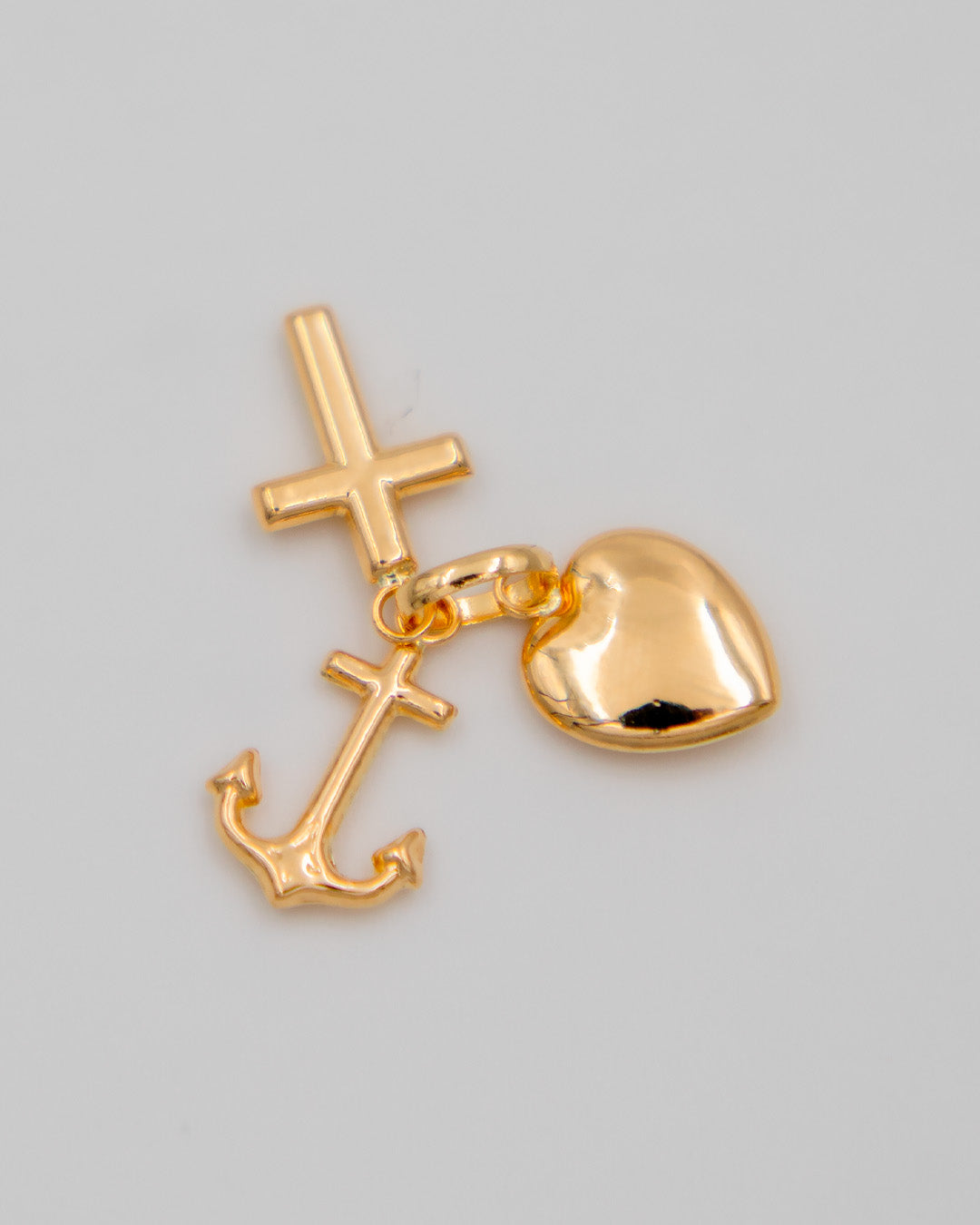 Dije Tres Gracias, Oro Amarillo 18k - 1,1 gr