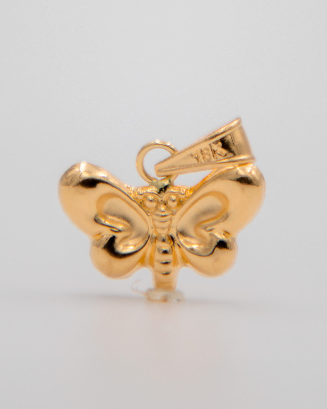 Dije Mariposa, Oro Amarillo 18k - 0,8 gr
