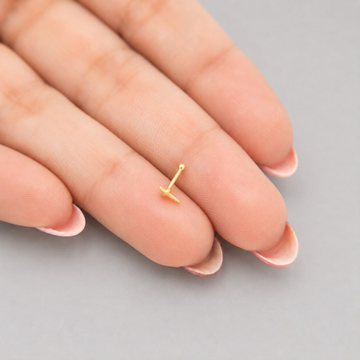 Piercing Nariz Recto Cruz - Oro Amarillo 18k